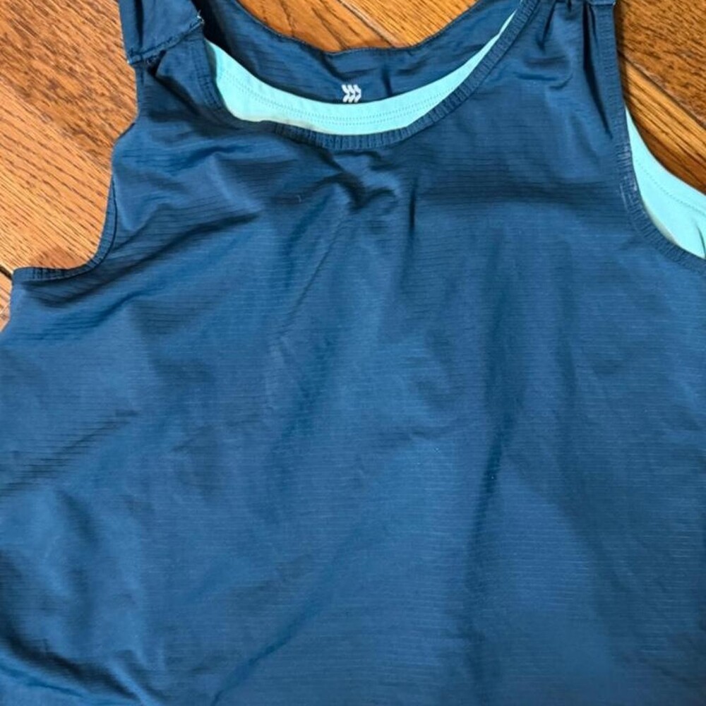 All in Motion and Avia purple, navy, grey and black workout tank tops and short - Picture 3 of 8